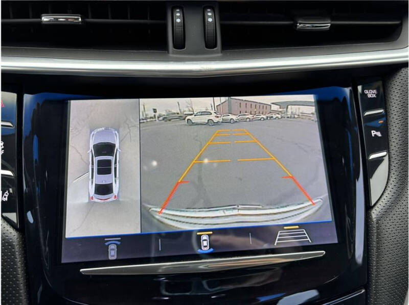 2018 Cadillac XTS Premium Luxury