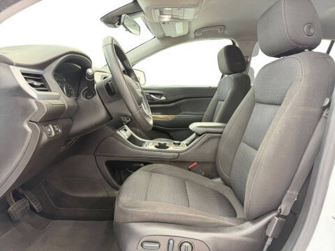 2022 GMC Acadia SLE