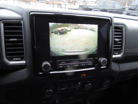 2022 Nissan Frontier SV