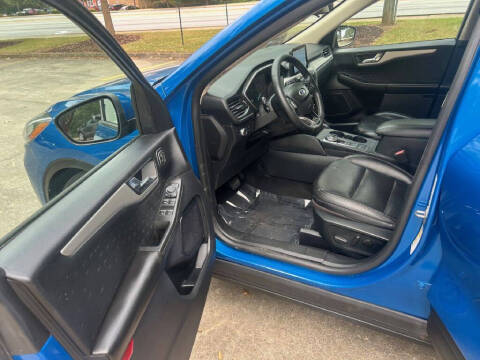 2020 Ford Escape SEL