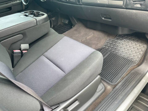 2011 Chevrolet Silverado 1500 LT