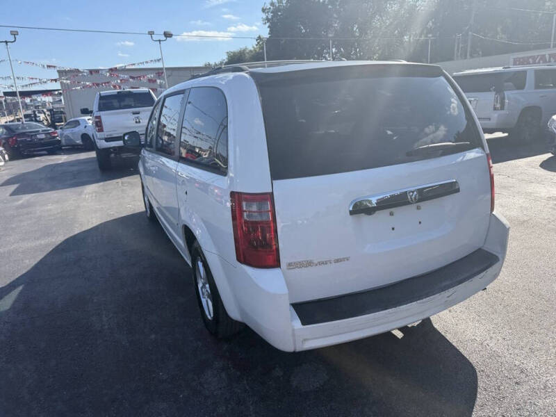 2008 Dodge Grand Caravan SXT
