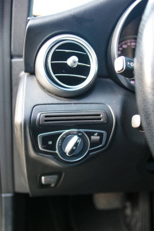 2019 Mercedes-Benz GLC GLC 300 4MATIC