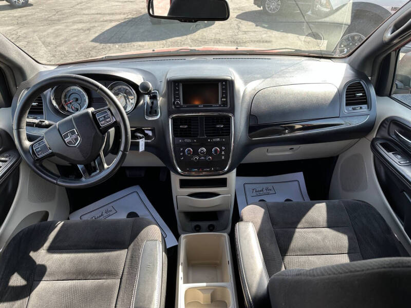 2014 Dodge Grand Caravan SE 30th Anniversary