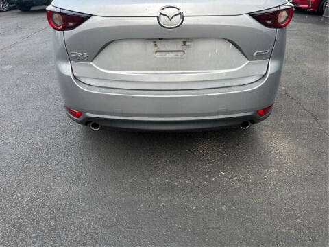 2017 Mazda CX-5 Touring