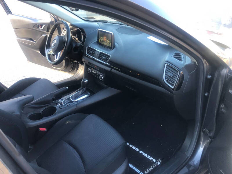 2016 Mazda MAZDA3 i Touring