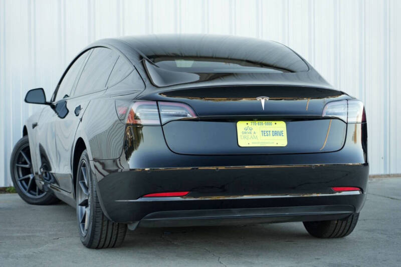 2021 Tesla Model 3 Standard Range Plus