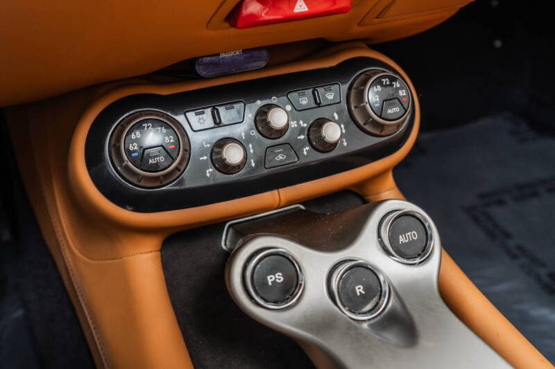 2010 Ferrari California