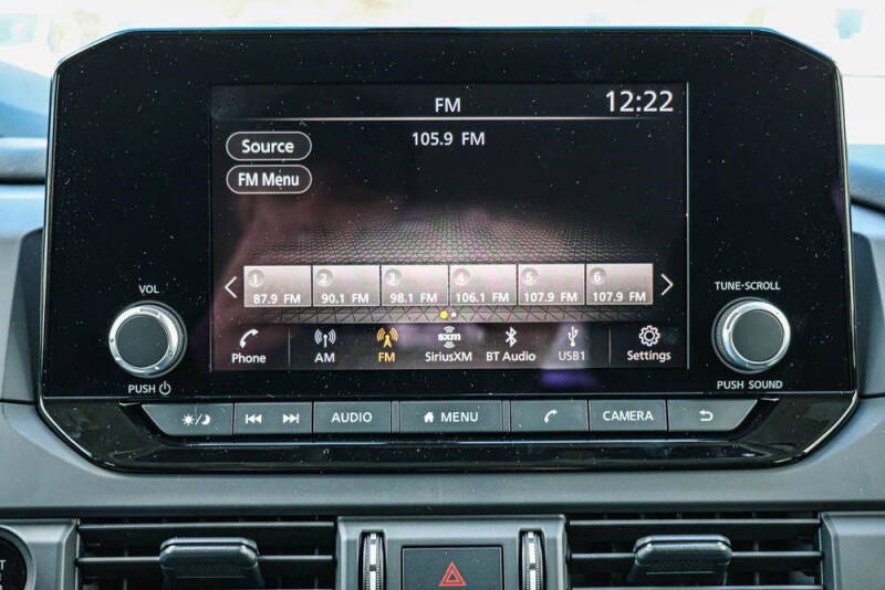 2025 Nissan Pathfinder S