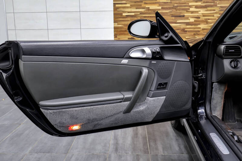 2006 Porsche 911 Carrera