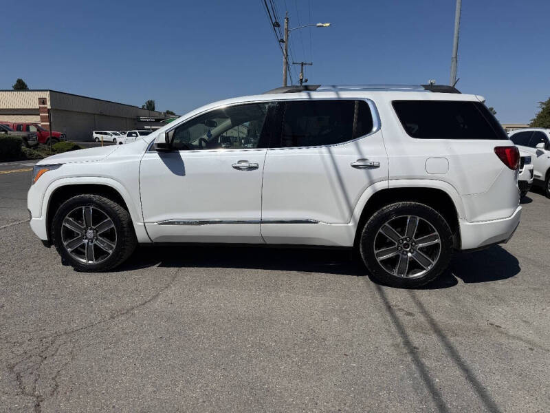 2019 GMC Acadia Denali