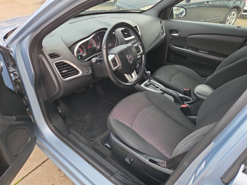 2013 Dodge Avenger SXT