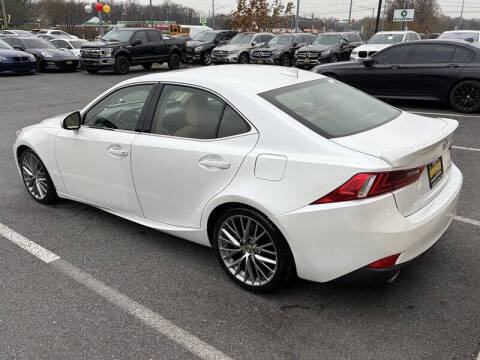 2016 Lexus IS 300