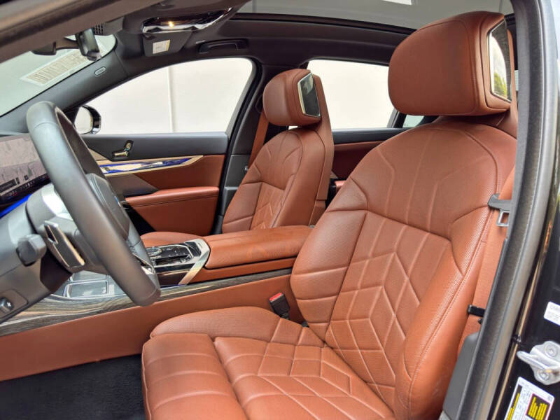2024 BMW i7 eDrive50