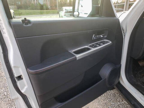 2012 Jeep Liberty Arctic