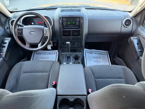 2010 Ford Explorer XLT