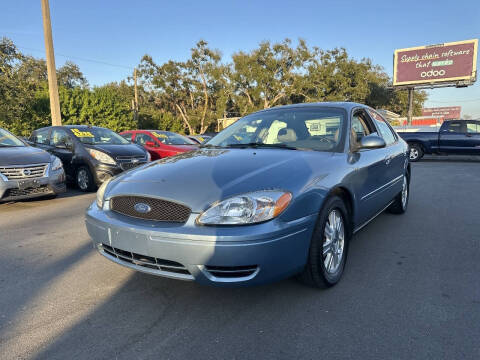 2005 Ford Taurus SEL