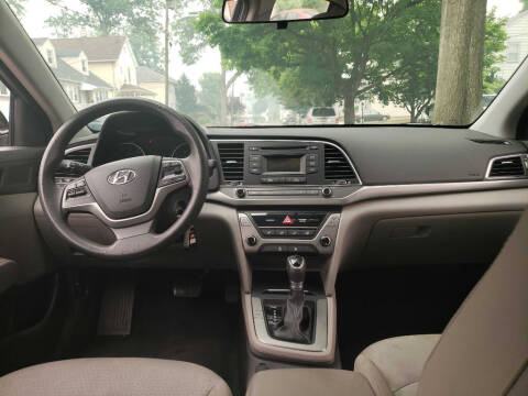 2017 Hyundai Elantra