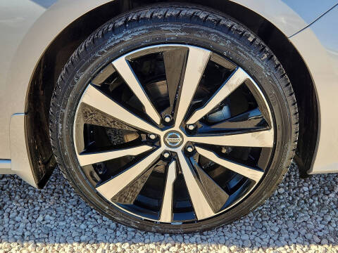 2022 Nissan Altima 2.5 SR