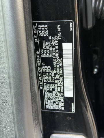 2017 Volvo XC60 T5 Dynamic