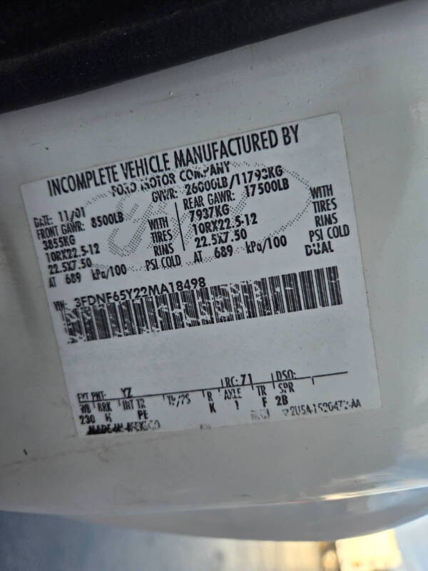 2002 Ford F-650 Super Duty