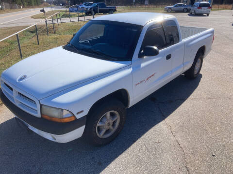 1998 Dodge Dakota for sale at UpCountry Motors in Taylors SC