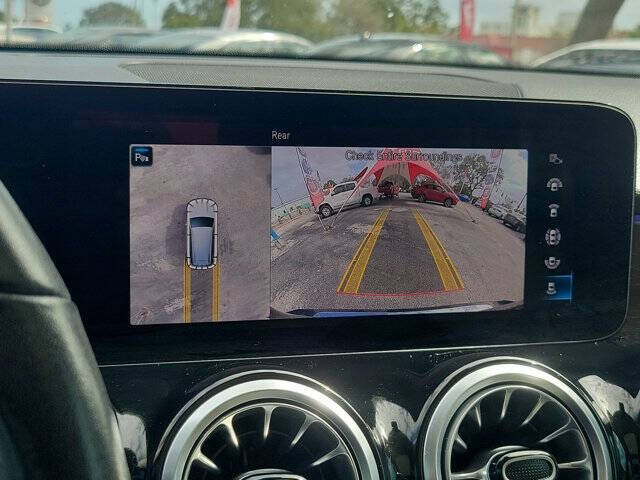 2023 Mercedes-Benz GLB GLB 250