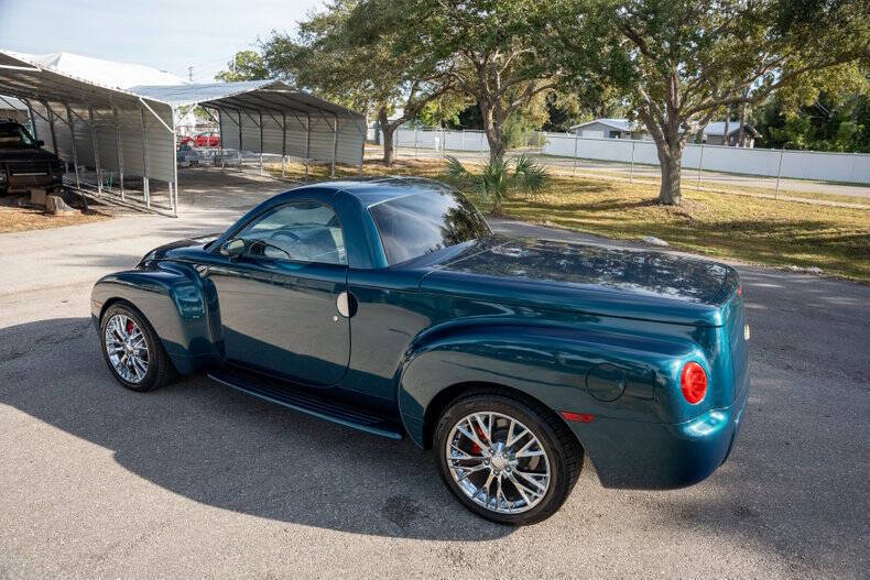 2005 Chevrolet SSR LS