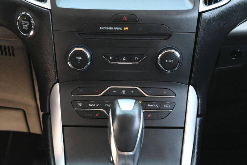 2017 Ford Edge SEL