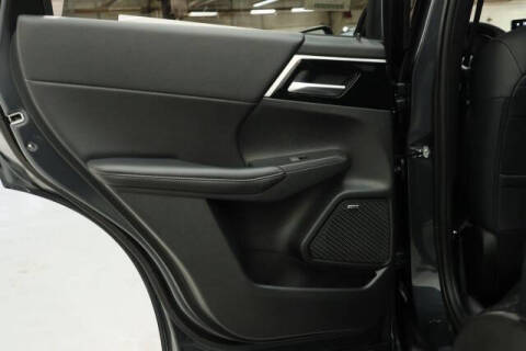 2026 Mitsubishi Outlander LE
