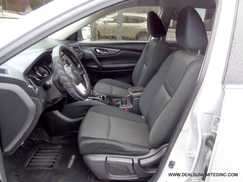 2020 Nissan Rogue S