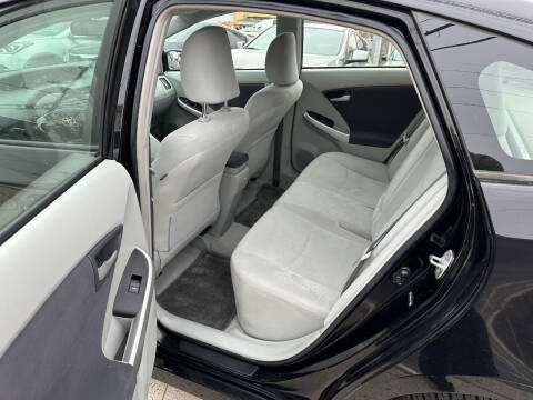 2010 Toyota Prius II