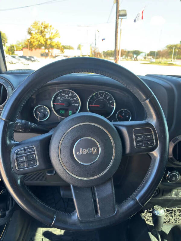 2017 Jeep Wrangler Unlimited Willys Wheeler W