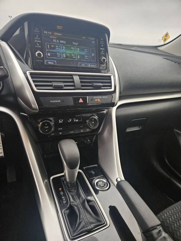 2019 Mitsubishi Eclipse Cross ES