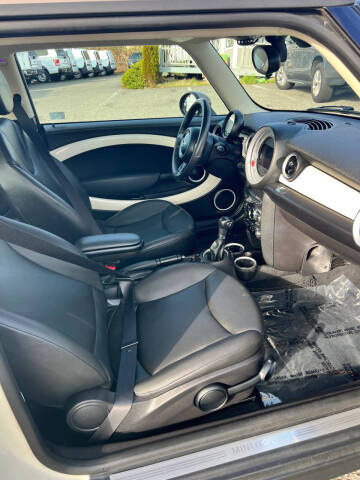 2013 MINI Hardtop Cooper