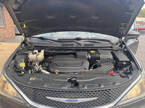 2019 Chrysler Pacifica Touring L