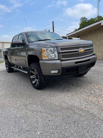 2012 Chevrolet Silverado 1500 for sale at BARROW MOTORS in Campbell TX