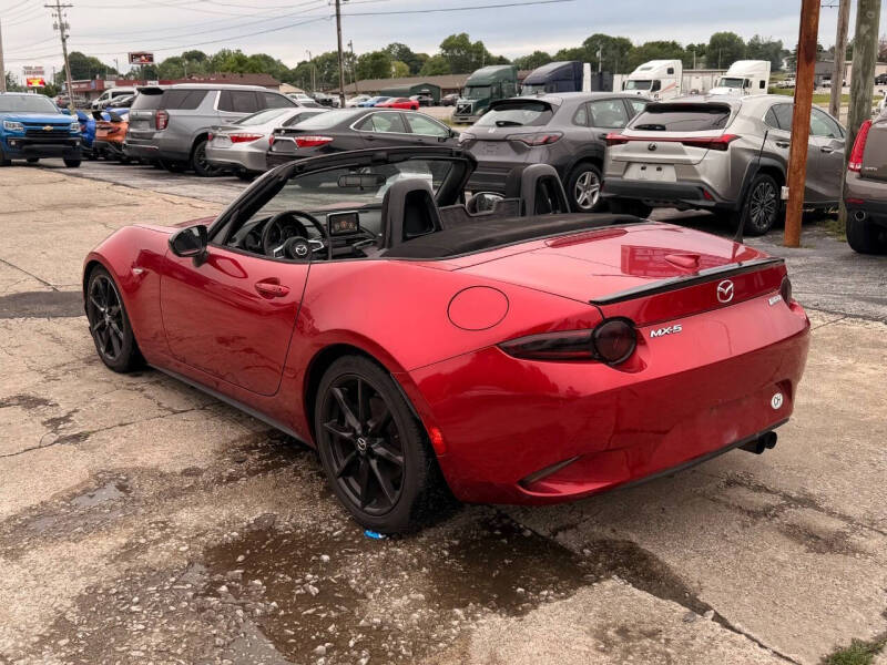 2016 Mazda MX-5 Miata Club
