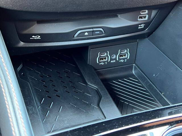 2025 Chrysler Pacifica Pinnacle
