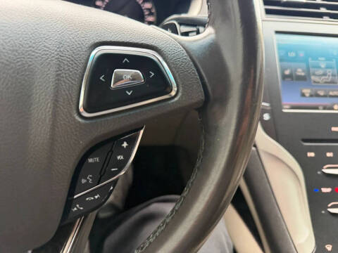 2016 Lincoln MKZ