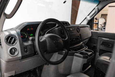 2011 Ford E-Series E-150