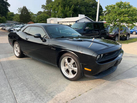 2011 Dodge Challenger R/T Plus