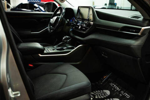 2020 Toyota Highlander Hybrid LE