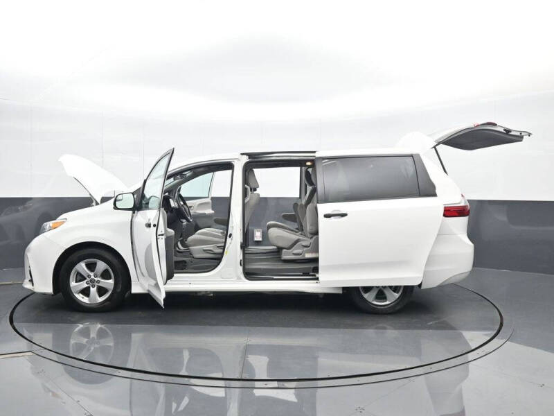 2020 Toyota Sienna L 7-Passenger