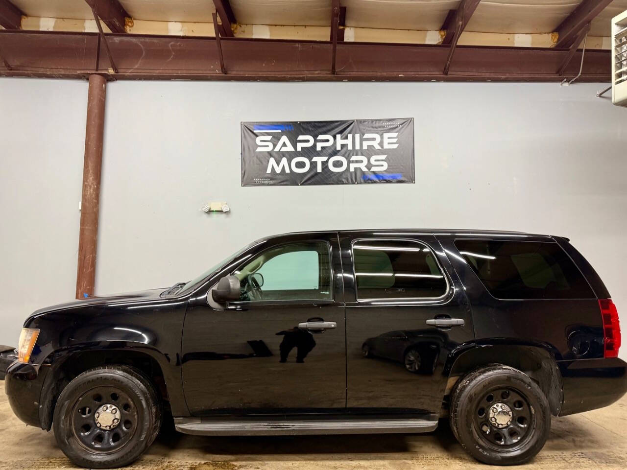 2013 Chevrolet Tahoe for sale at Sapphire Motors in Gurnee, IL