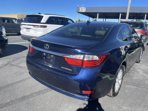 2013 Lexus ES 300h