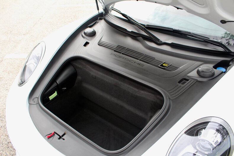 2018 Porsche 911