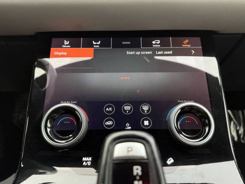 2020 Land Rover Range Rover Evoque SE