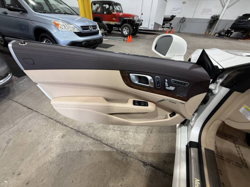 2013 Mercedes-Benz SL-Class SL 550