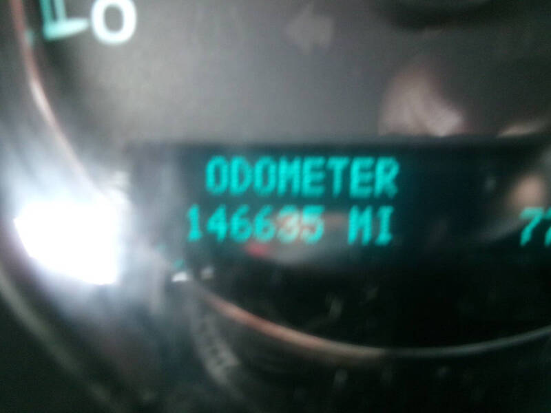 2013 Chevrolet Suburban LS